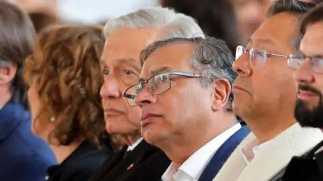 Andrés Manuel López Obrador, Gustavo Petro y Luis Arce en un acto político