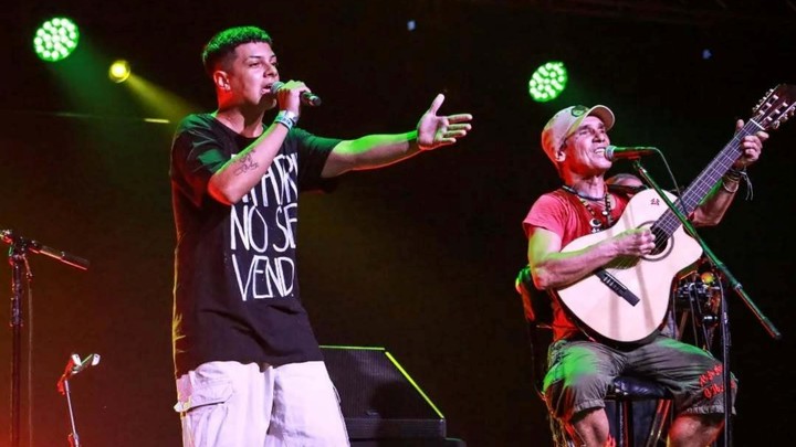El artista compartió escenario con Manu Chao en Obras Sanitarias. 