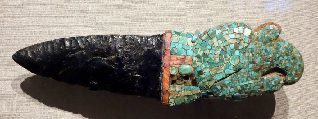 Cuchillo ceremonial mesoamericano