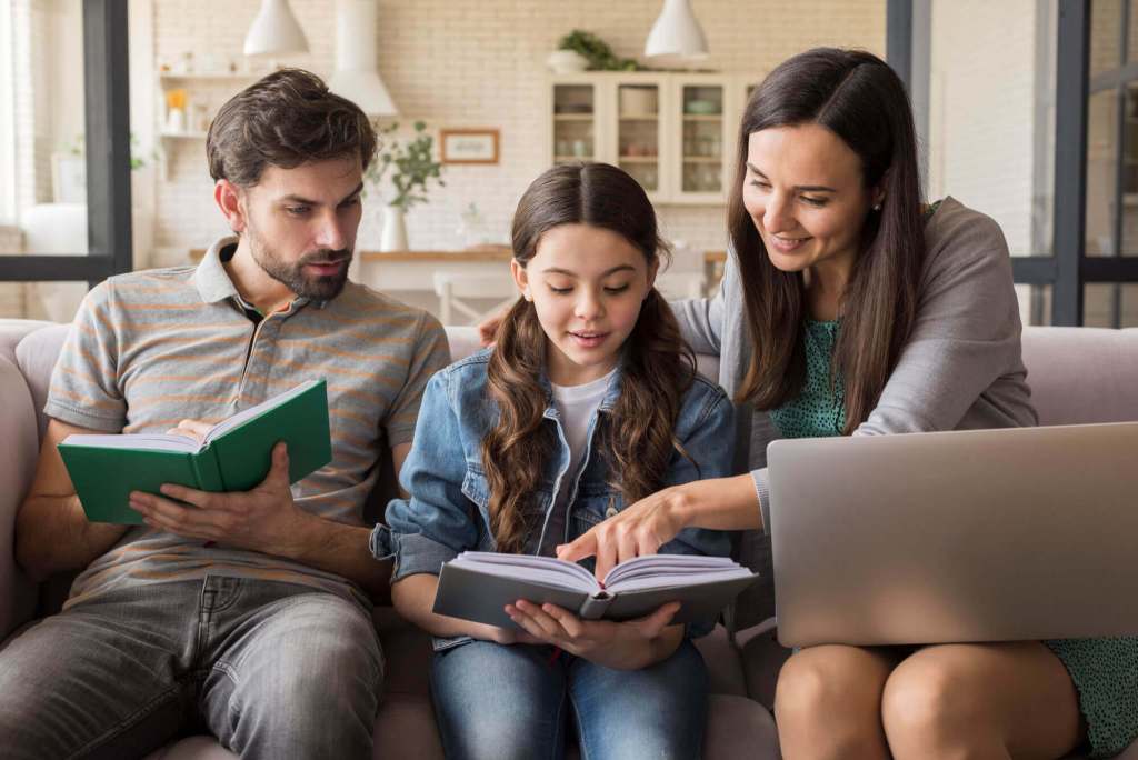 Adolescentes y familias piden información realista, científica y adaptada a la era digital.