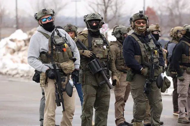 El tiroteo se produjo durante un despliegue masivo de ICE en Mineápolis.