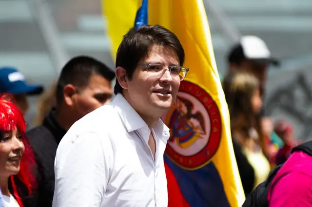 El senador murió tras dos meses en el hospital.