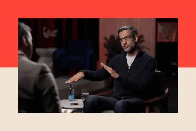 Sundar Pichai, sentado, mientras es entrevistado por la BBC