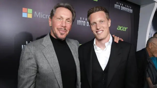 Larry Ellison y su hijo David