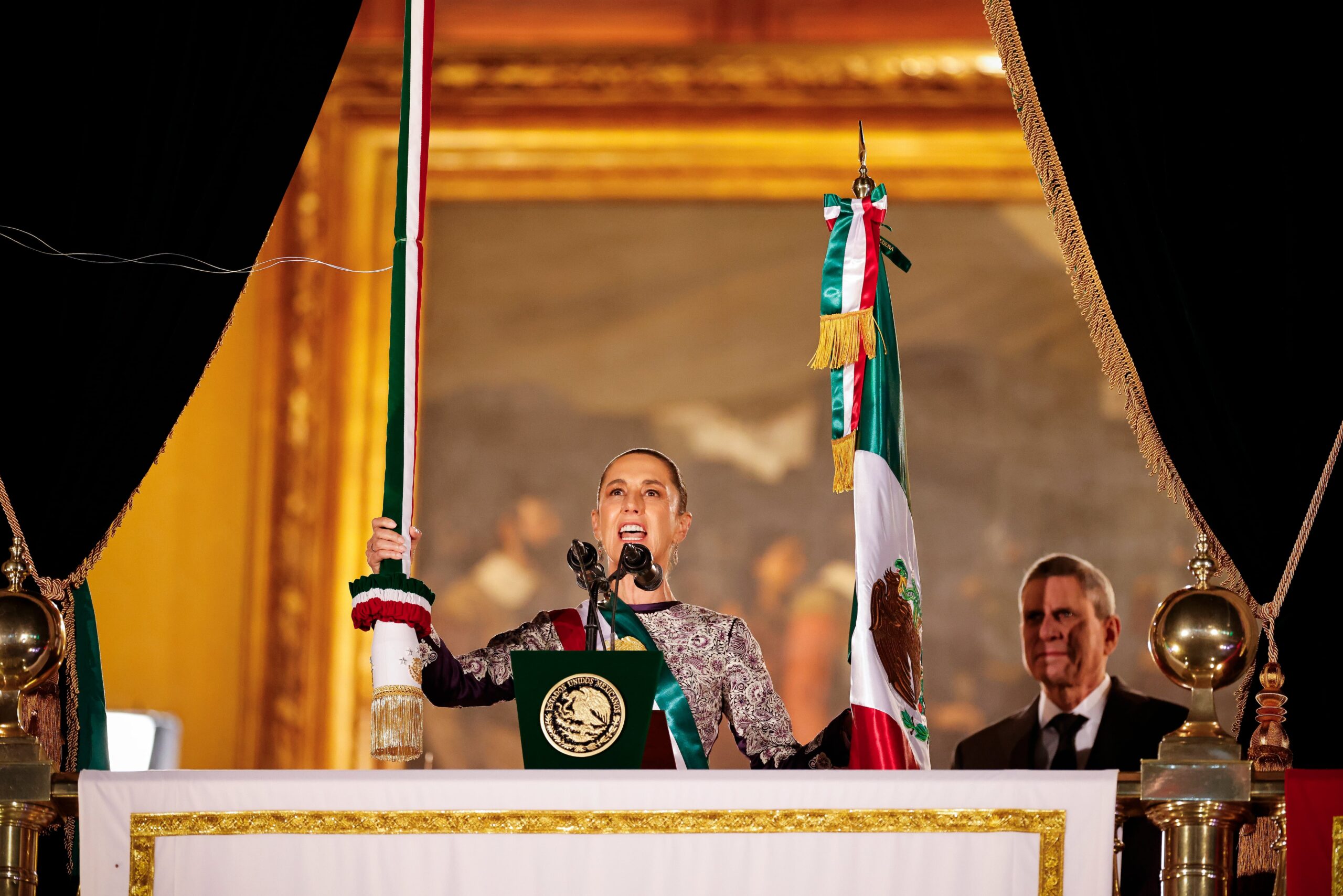 Claudia Sheinbaum durante el grito de independencia, en el zócalo de Ciudad de México, el 15 de septiembre de 2025.