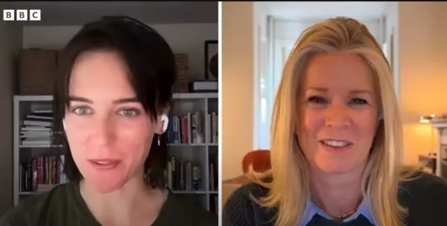 Kyla Scanlon y Katty Kay.