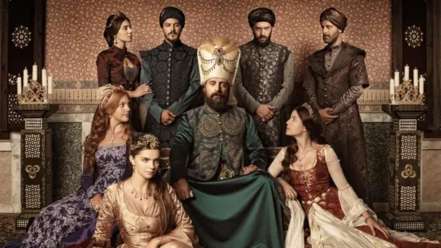 Poster promocional de la serie Magnificent Century.