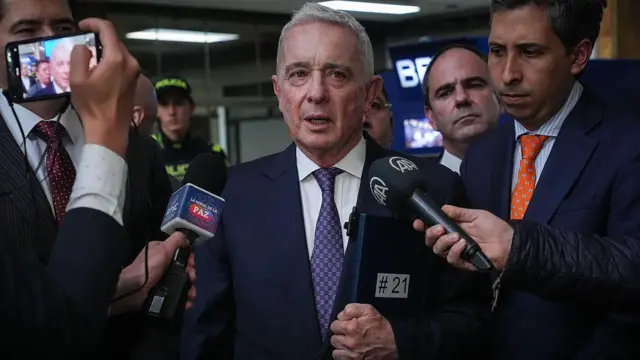 Álvaro Uribe