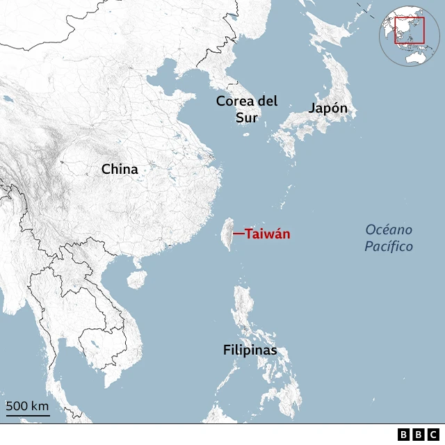 Un mapa que muestra la ubicación de Taiwán en relación con China, Corea del Sur, Japón y Filipinas.