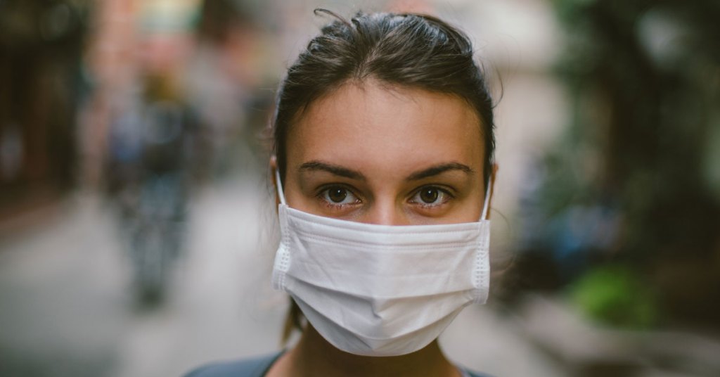 ¿Nos protegen las mascarillas de la contaminación atmosférica?