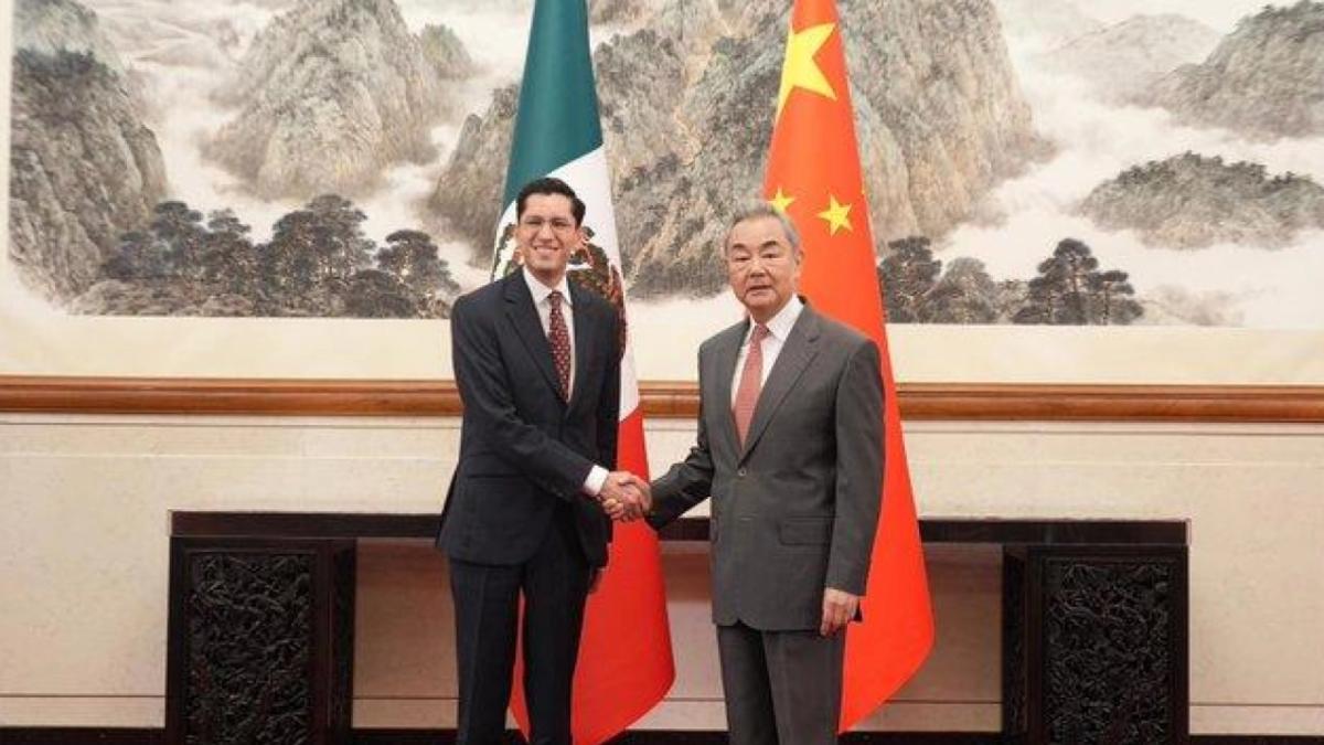 México y China fortalecen diálogo y cooperación