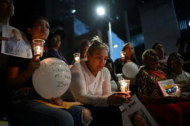 Familiares de detenidos en Caracas.