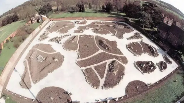 El jardín con los continentes separados, aún no plantado