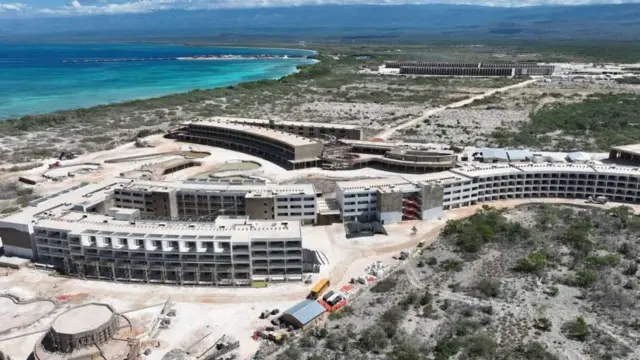 Hotel Iberostar en construcción, Pedernales.