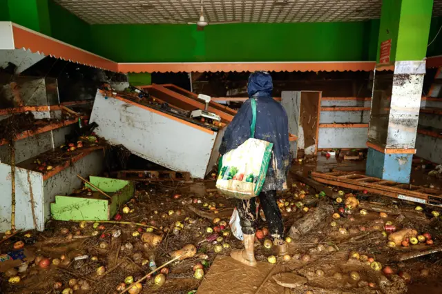 Devastación tras inundaciones