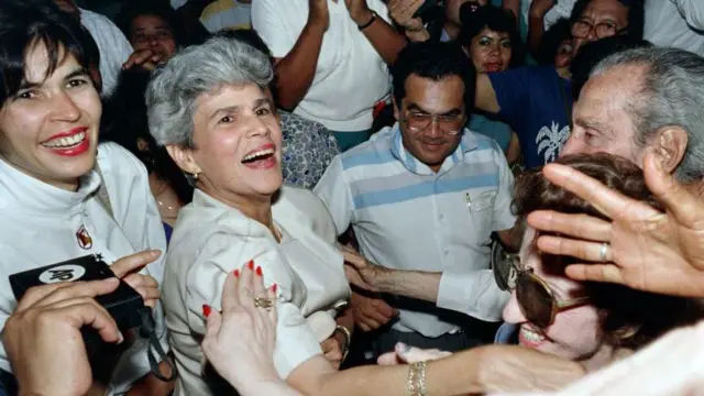 Violeta Barrios de Chamorro.