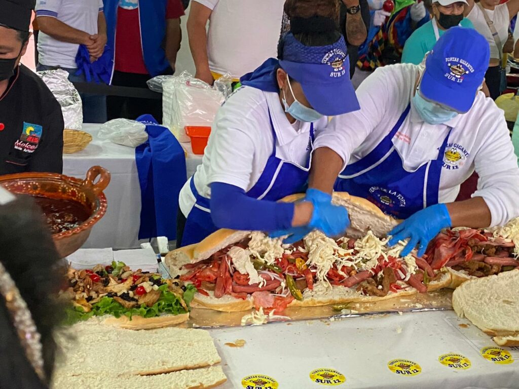 Feria de la Torta