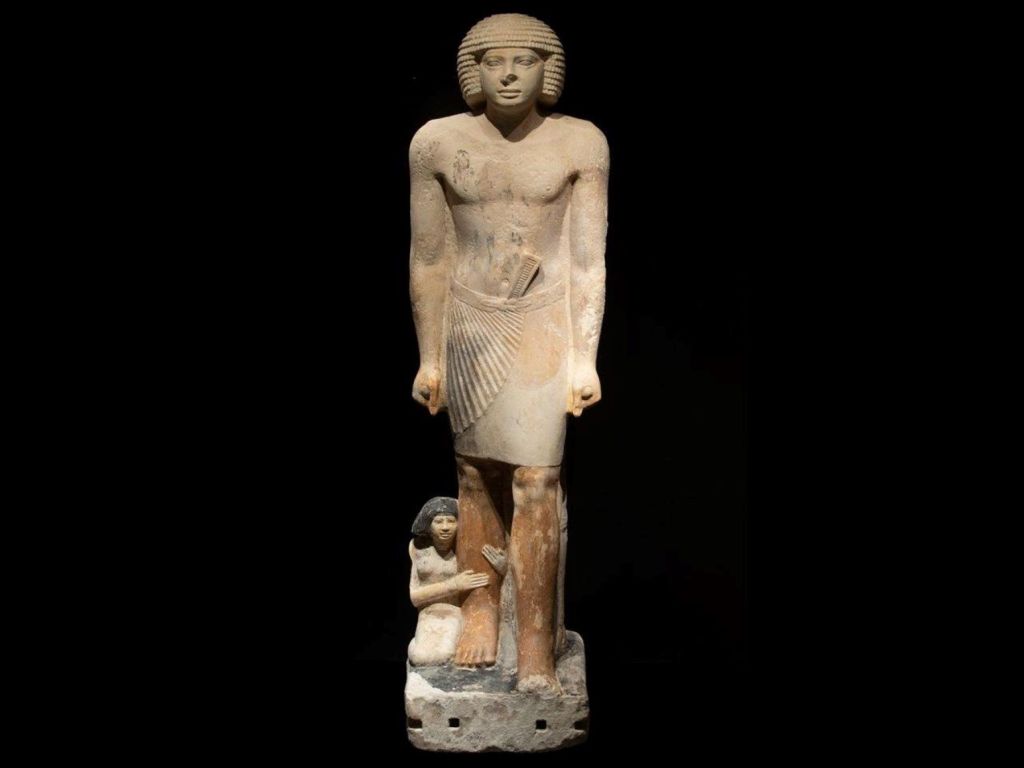 Estatua de Gisr el-Mudir