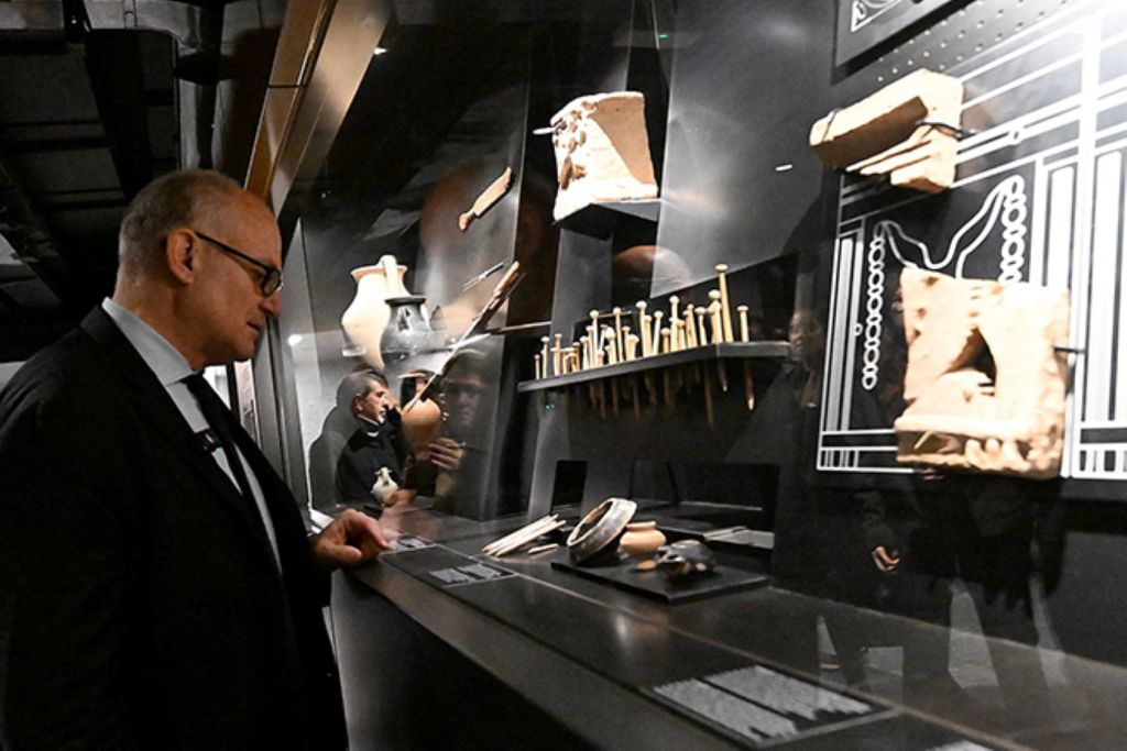 Metro Coliseo-Foros Imperiales