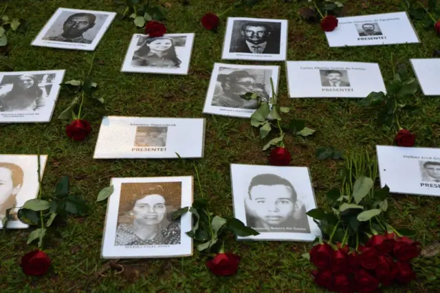 Retratos de algunas de las víctimas de la represión durante la última dictadura militar brasileña.