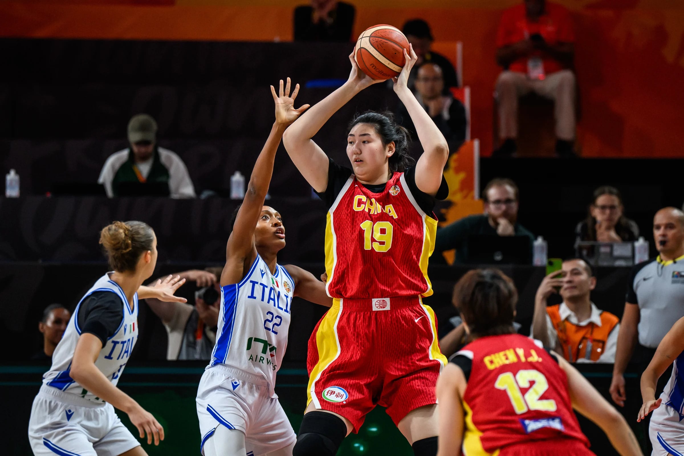 Zhang Ziyu, in a game against Italy, in an image provided by FIBA.
