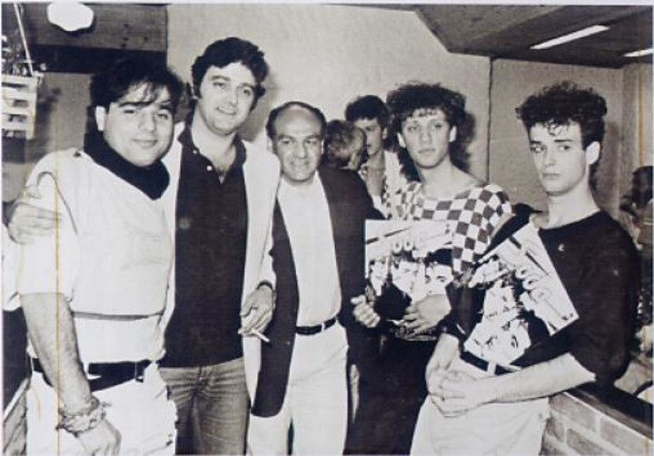 Soda Stereo en los tiempos en que presentaba su primer disco, en 1984. Foto: Twitter Charly Alberti