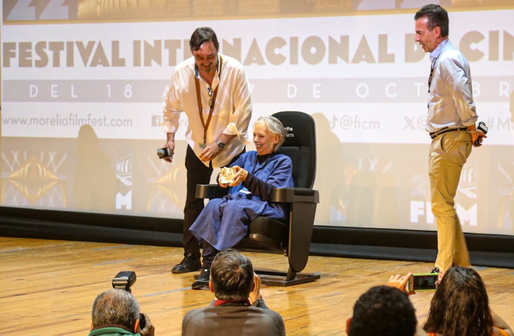 Bertha Navarro recibe homenaje en el FICM | Foto: Sarahí Rosas 