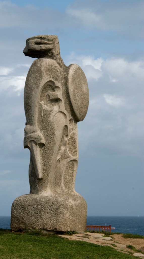 Estatua de Breogán.