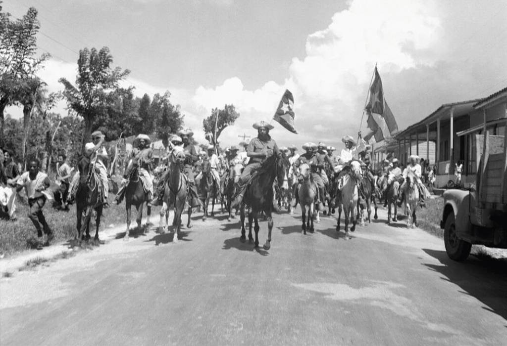 Camilo Cienfuegos tras el triunfo de la Revolución cubana