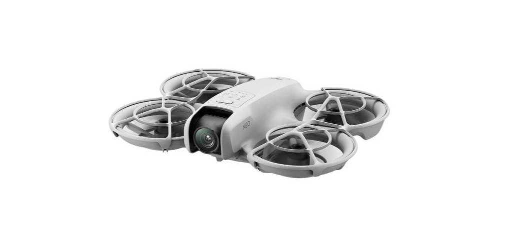 DJI Neo Drone Fly