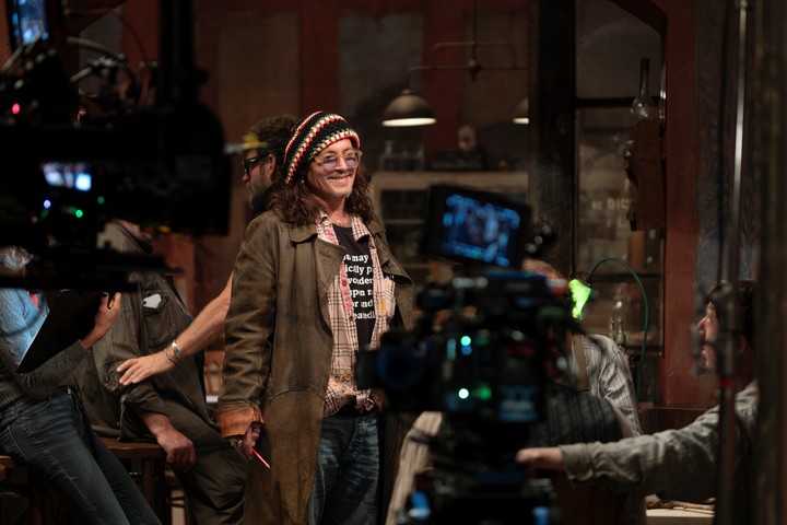 No, no es en Telefe, es en el rodaje de su segunda película como realizador.