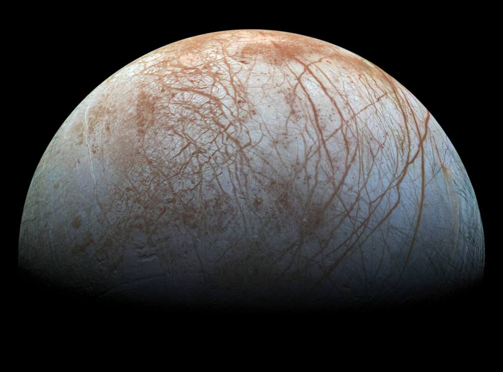 Europa en colores naturales, vida en lunas de hielo