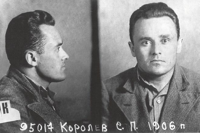 Ficha policial de un detenido por el NKVD