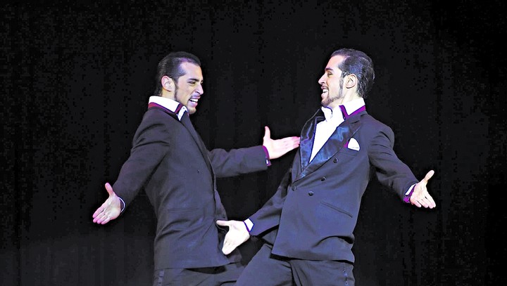 Germán y Nicolás Filipeli deben copiar movimientos a la perfección. Así muestran a “dos hombres que se desafían en la danza”. Foto: Reuters