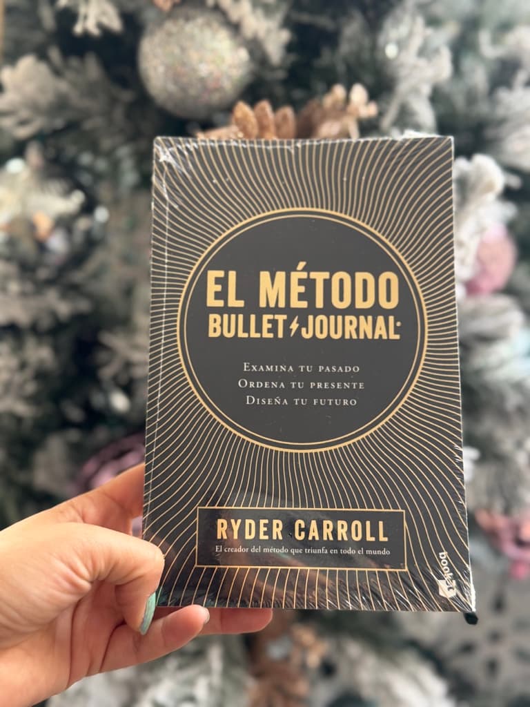 Libros para regalar en el intercambio de Navidad  | Foto: Liz Basaldúa 