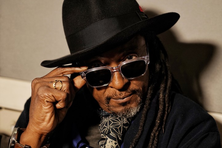 Bernard Fowler en uno de sus visitas anteriores. Foto: Martin Bonetto 