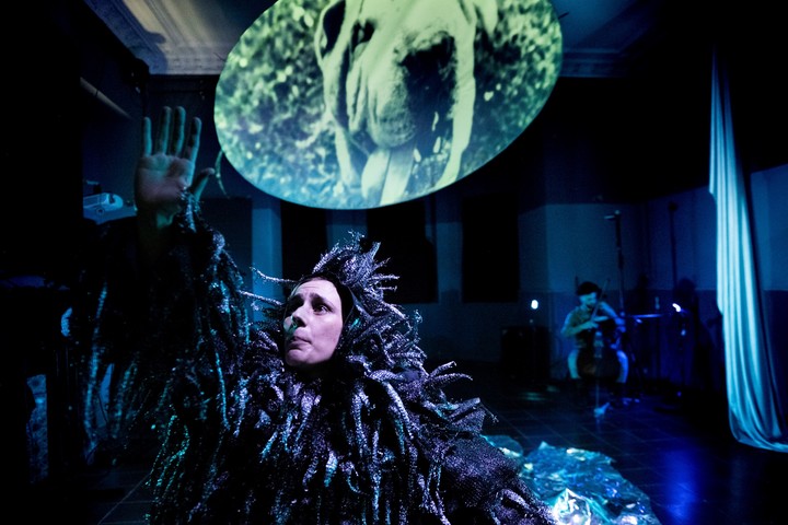Manifiesto escombro, obra de teatro