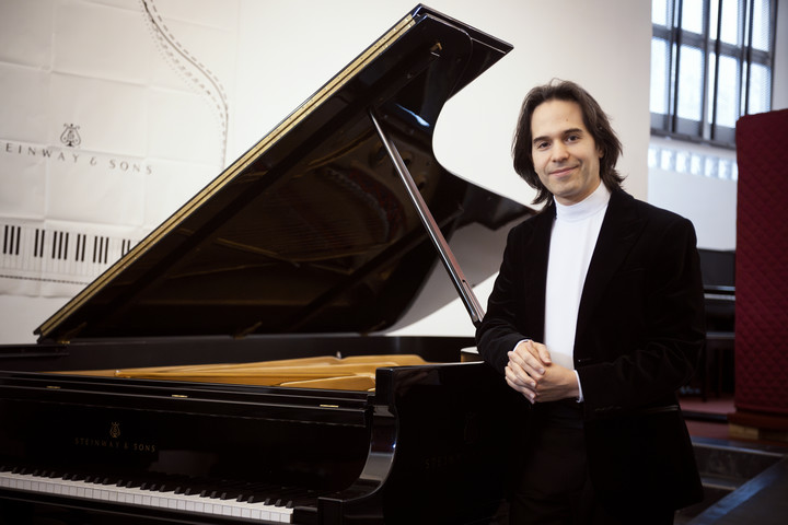 El pianista Horacio Lavandera. Foto: Mariana Nedelcu