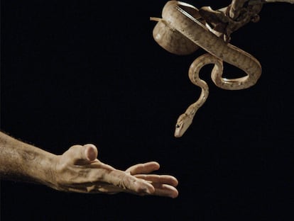 'Nó na garganta' (2022), de Jonathas de Andrade.