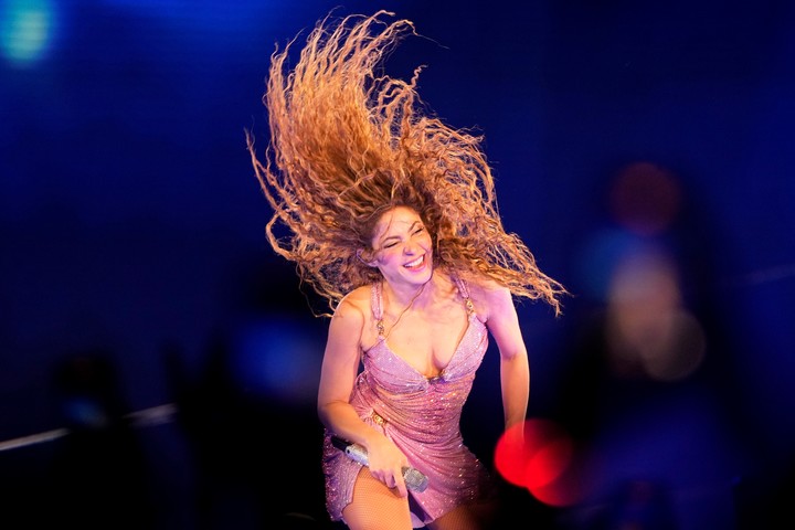 Shakira en el estadio Metropolitano de Barranquilla, donde nació. Foto AP