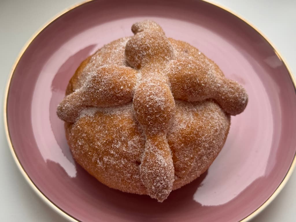 Dónde comer pan de muerto en CDMX: lo más top de la temporada | Foto: Liz Basaldúa 