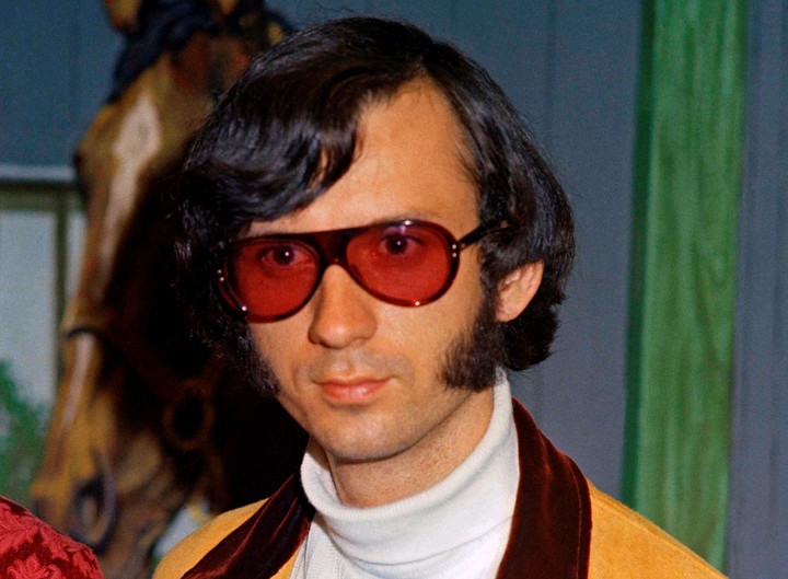 Mike Nesmith era el cantante de The Monkees. Sin embargo, en el single inicial no era él quien cantaba. Foto: AP 