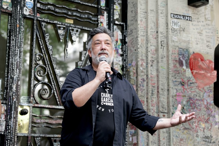 Mariano Cabrera, creador del proyecto de Esquina Charly García. Foto: Francisco Loureiro 