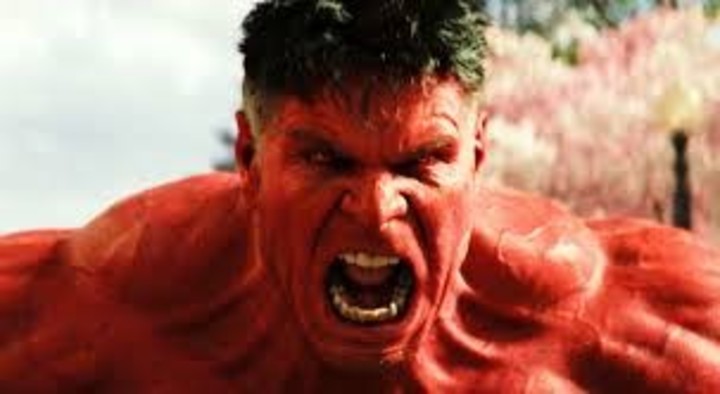 ¿Un Hulk rojo?