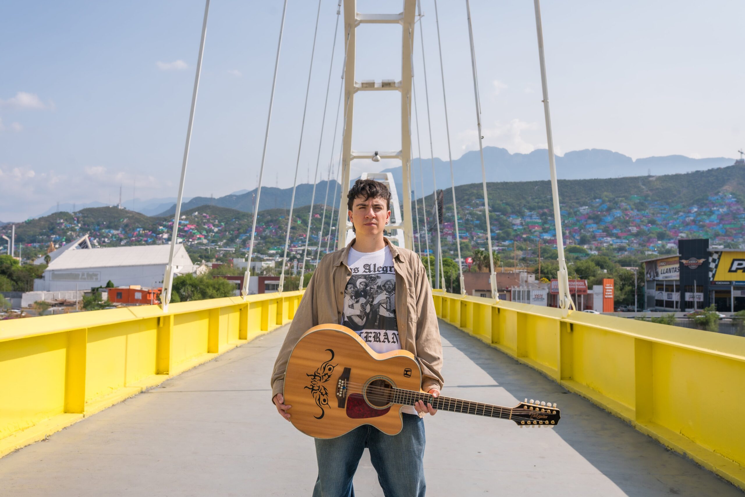 Gallo Armado en el Puente del Papa, en Monterrey, Nuevo León, el 6 de agosto.