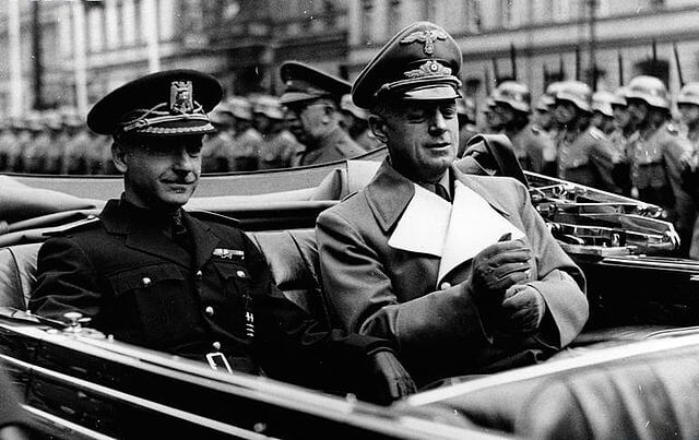 Serrano Suñer y Von Ribbentrop en 1940 en Berlín