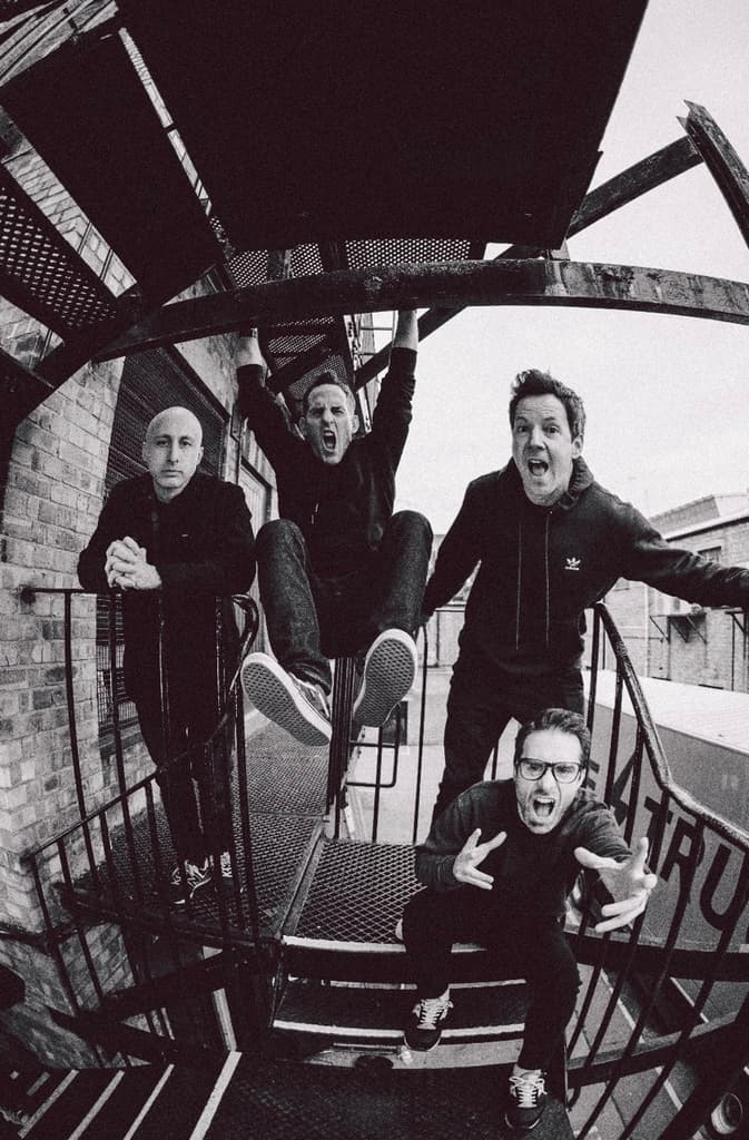 Simple Plan cumple 25 años y celebran con documental | Entrevista con Chuck Comeau | Foto: Prime Video 