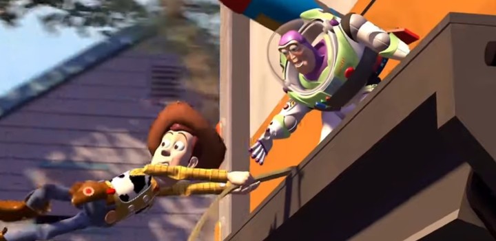 La famosa escena de Toy Story en la que Woody cuelga de un camión.