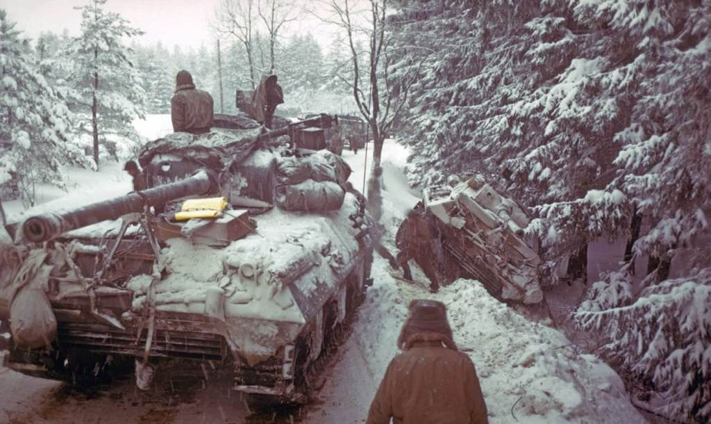 Tanques Sherman en las Ardenas