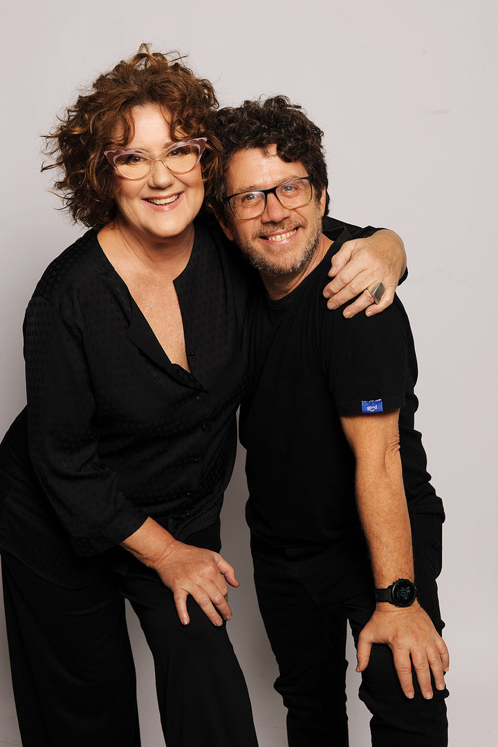 Llinás y Peto, la dupla directiva de la obra que va de jueves a domingo en el teatro Premier.
